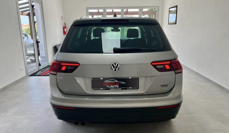 
Volkswagen Tiguan full									