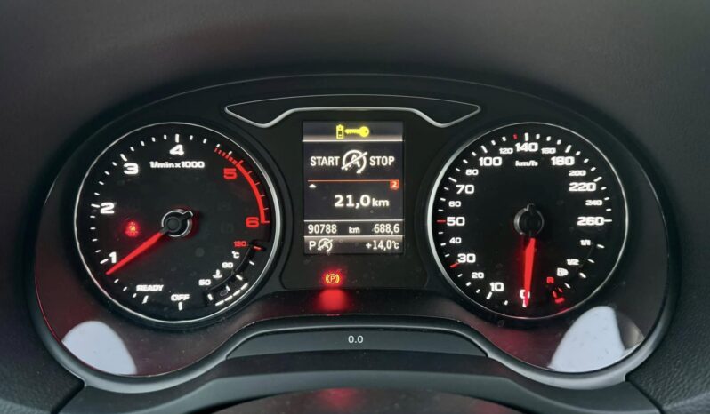 
Audi A3 S Tronic Sport full									