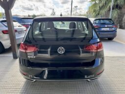 
Volkswagen Golf full									