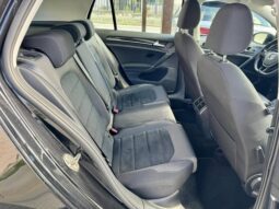 
Volkswagen Golf full									