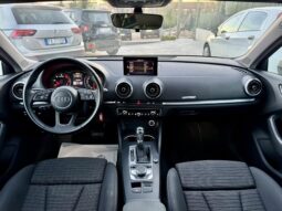 
Audi A3 S Tronic Sport full									