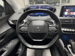 
										Peugeot 3008 allure sport full									