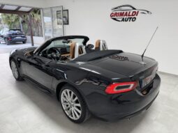 
										Fiat fiat 124 spider lusso full									