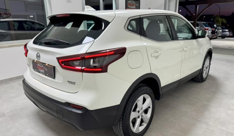 
								Nissan qashqai sport full									